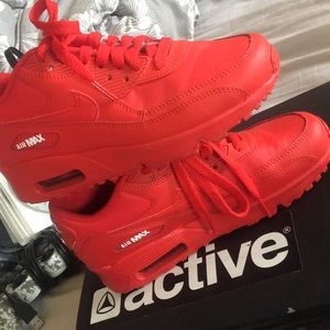 Red Air Force Nike’s
